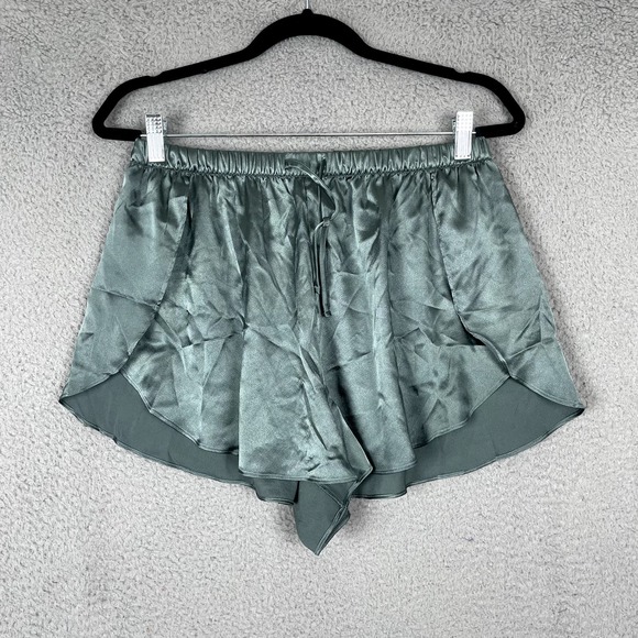 Victoria's Secret Other - Victoria's Secret Sleep Shorts Womens Medium Green Loungewear